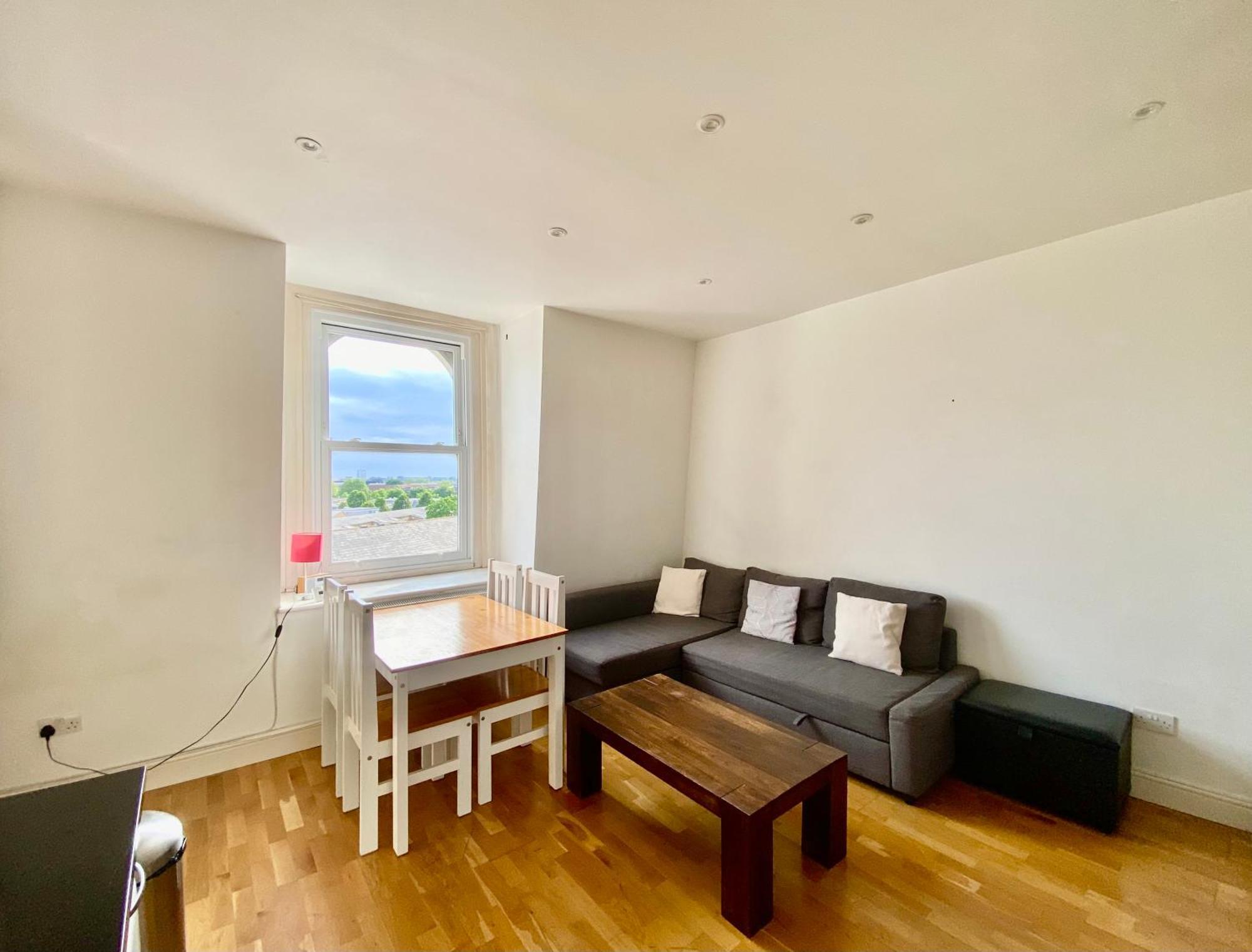 Bright, Modern Flat In Brixton Apartment London