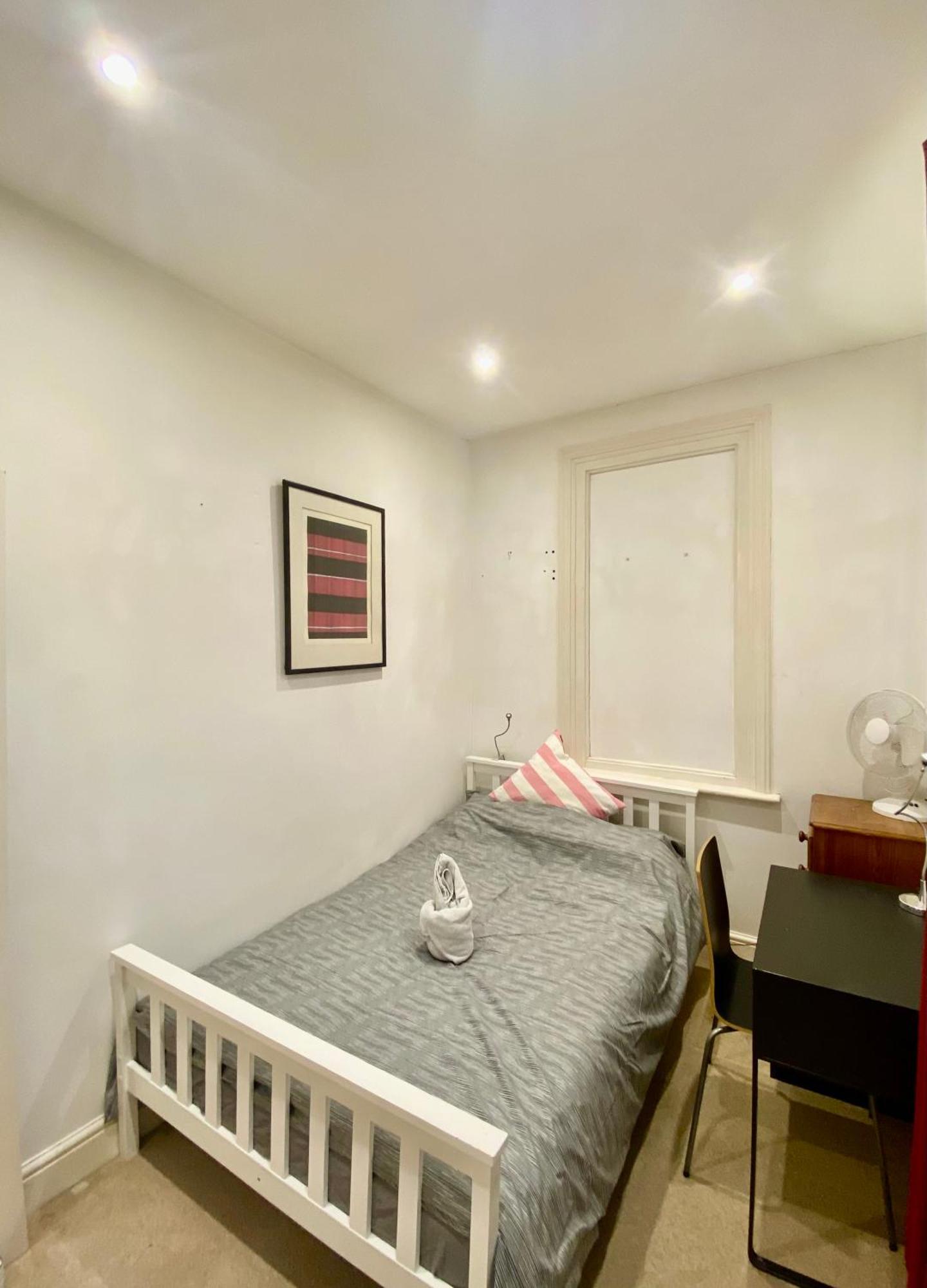 Bright, Modern Flat In Brixton Apartment London
